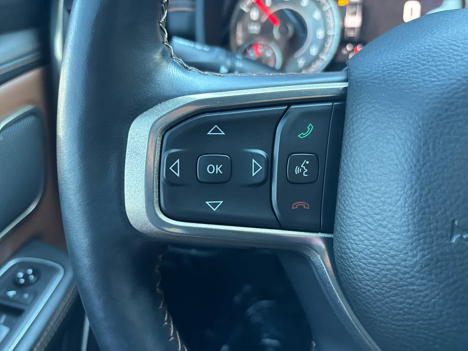 Used 2020 RAM 1500 Limited image 14