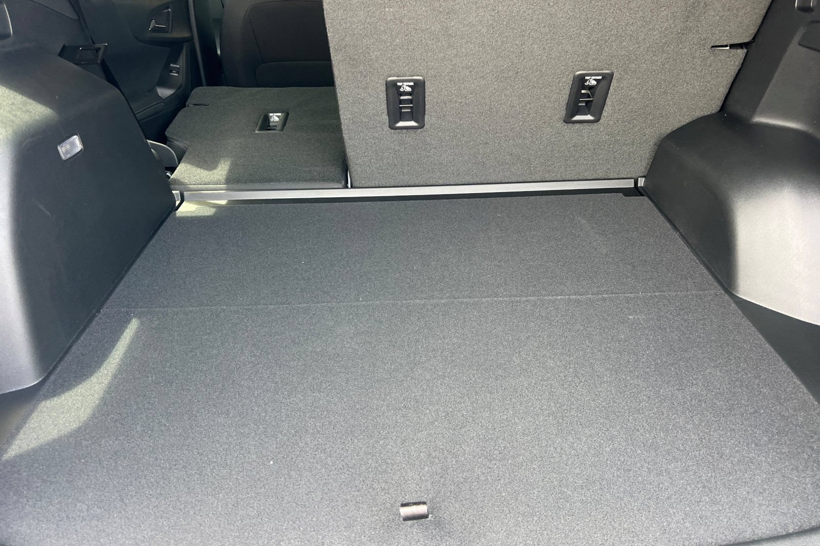 New 2026 Chevrolet Equinox LT w/ Safety and Technology Package AWD/4WD image 12