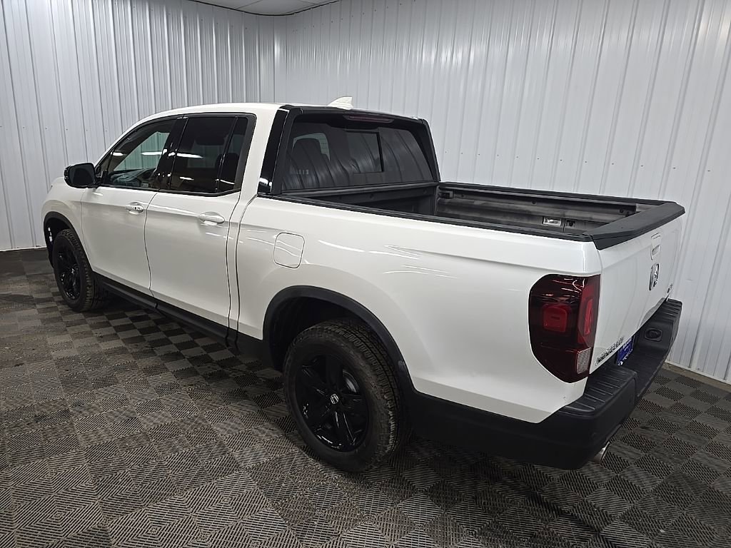 Used 2023 Honda Ridgeline Black Edition image 9