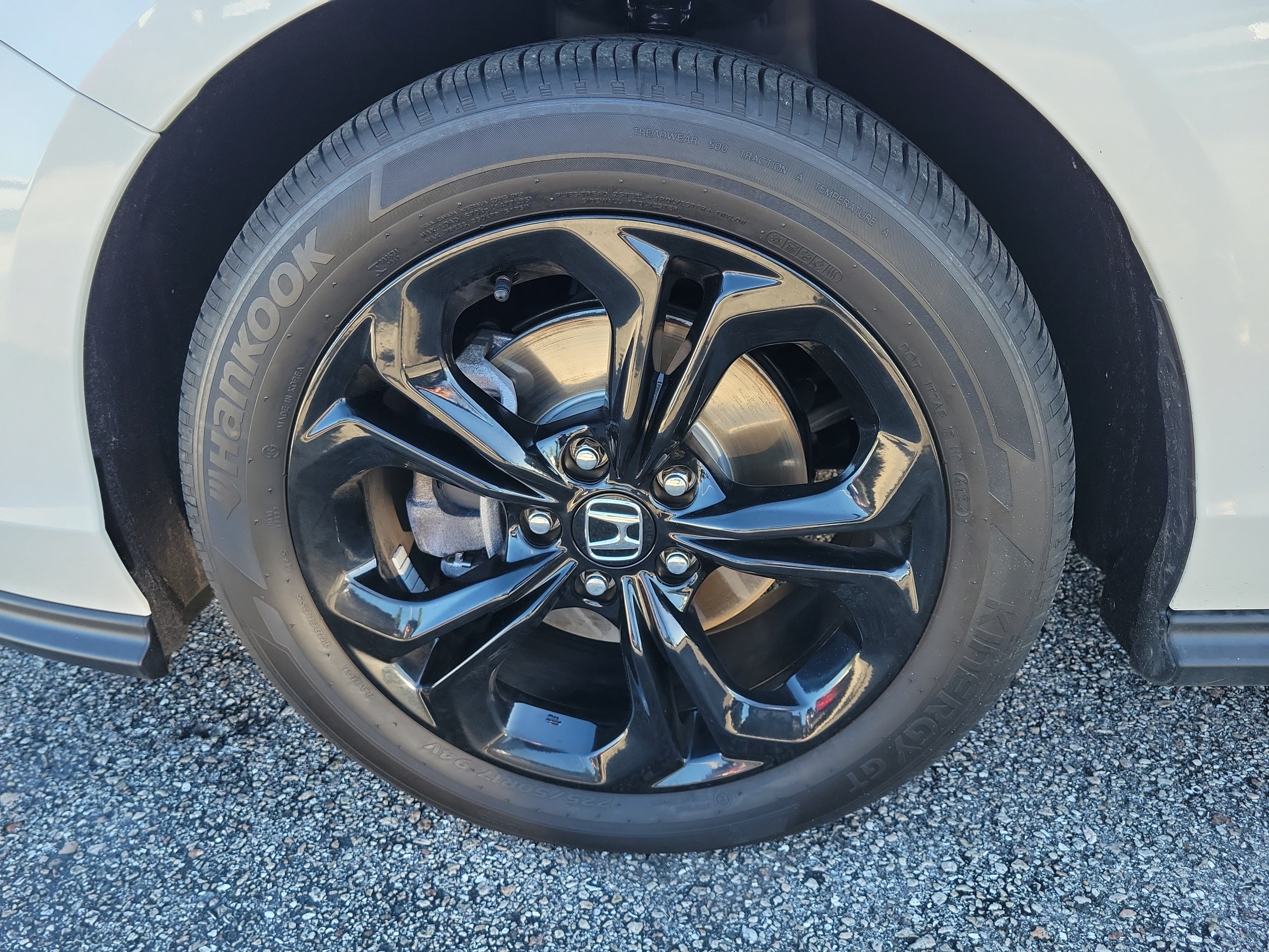 Used 2025 Honda Accord SE image 10