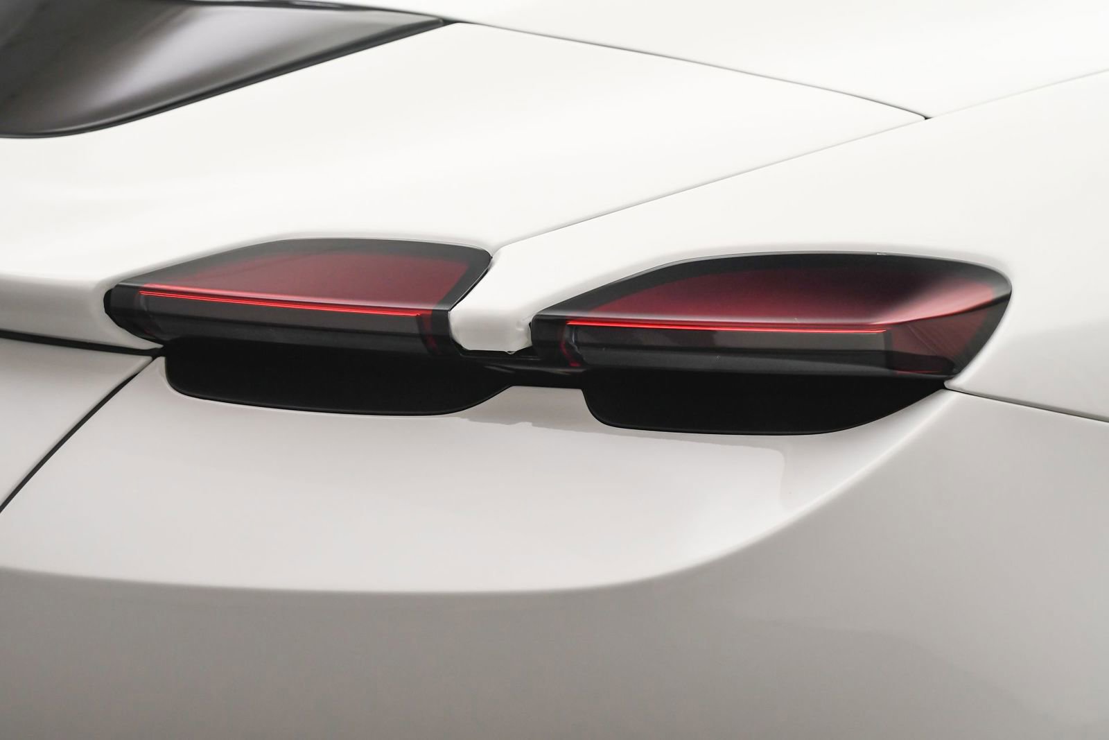 Certified 2024 Ferrari Roma Spider image 27