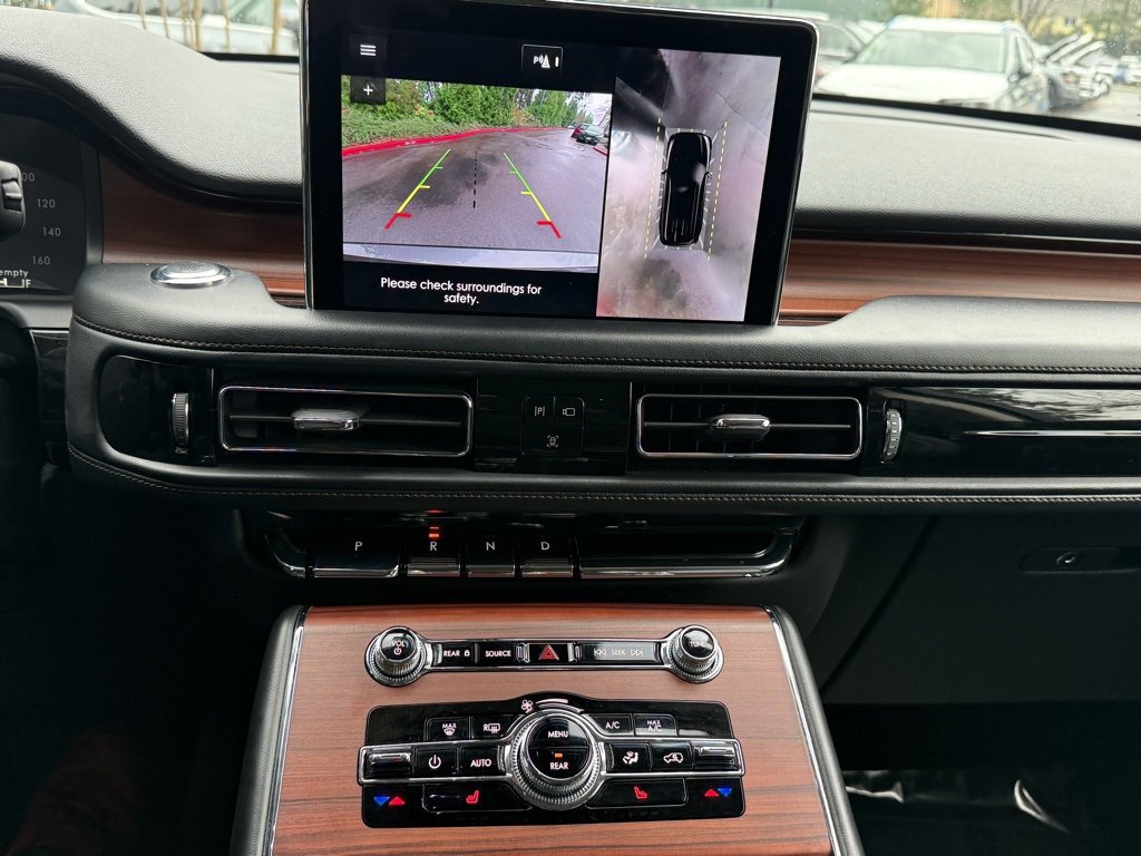 Used 2023 Lincoln Aviator Reserve image 38