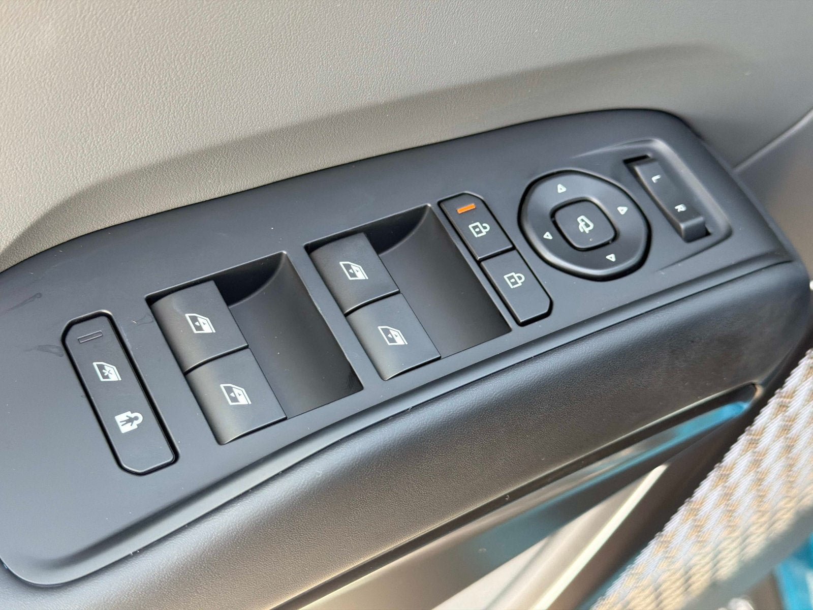 New 2026 Kia EV9 Wind AWD/4WD image 17