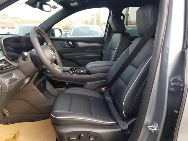 New 2026 Buick Enclave Sport Touring w/ LPO, Floor Liner Package FWD image 7