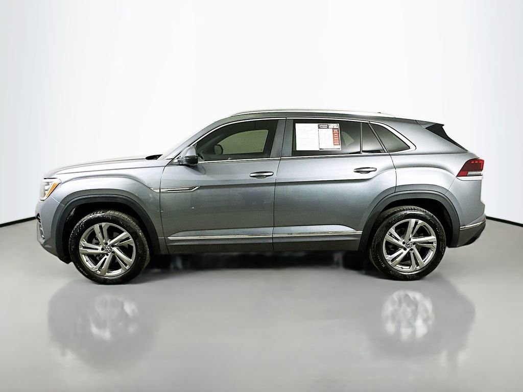 Used 2024 Volkswagen Atlas Cross Sport SEL R-Line image 5