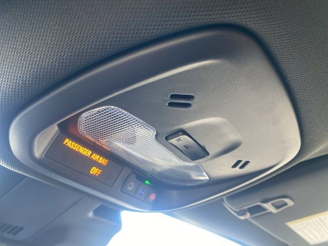 Used 2025 Buick Envista Sport Touring w/ Convenience I Package FWD image 18