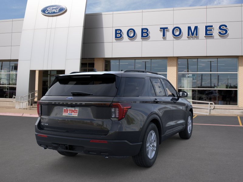 New 2026 Ford Explorer Active RWD image 10