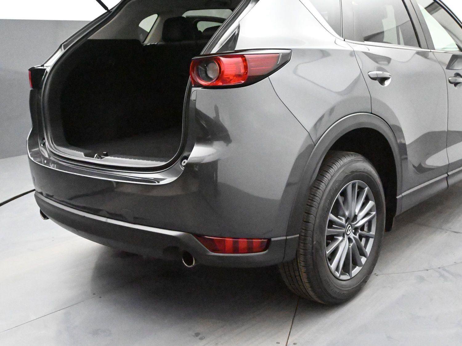 Used 2021 MAZDA CX-5 Touring AWD/4WD image 16