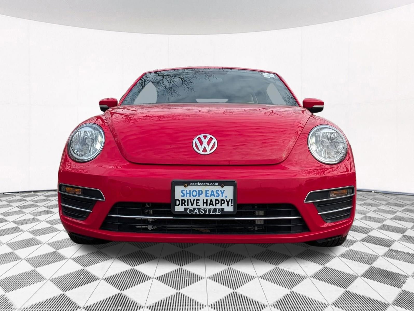 Used 2019 Volkswagen Beetle 2.0T image 14