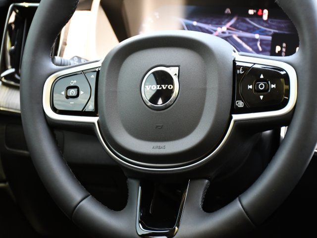 New 2026 Volvo XC90 B6 Ultra w/ Protection Package Premier AWD/4WD image 21