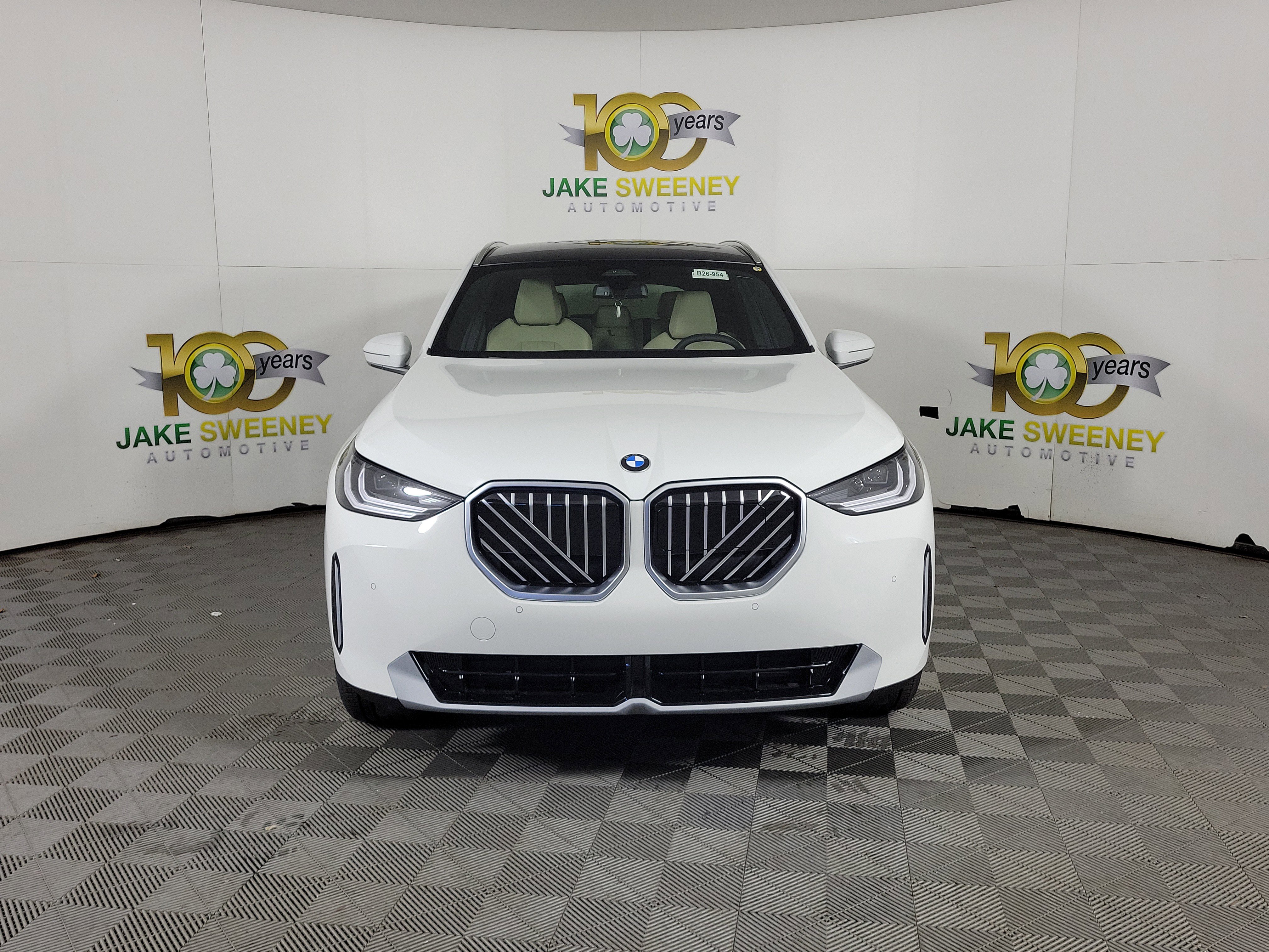 New 2026 BMW X3 xDrive30 w/ Convenience Package image 2
