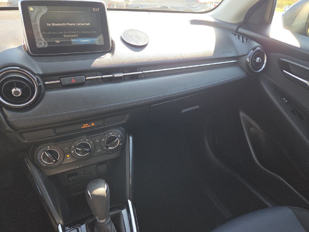 Used 2016 Scion iA FWD image 34