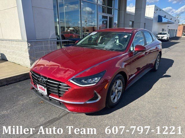 Used 2023 Hyundai Sonata SE w/ Cargo Package