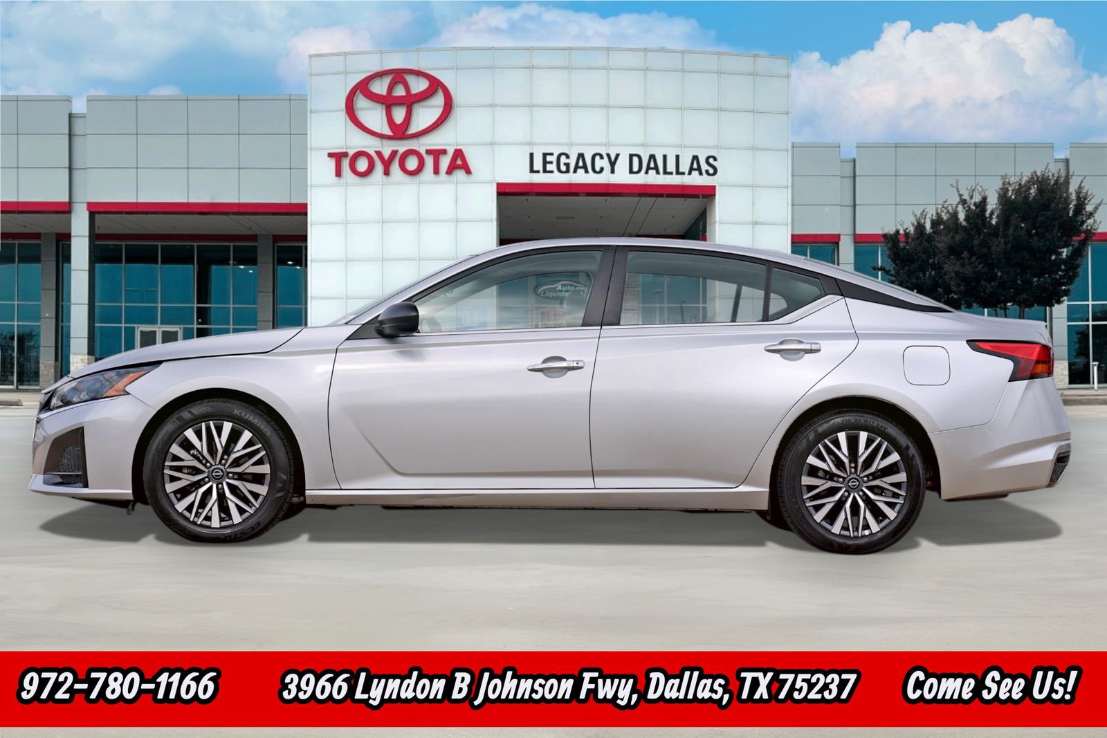 Used 2025 Nissan Altima 2.5 SV image 6