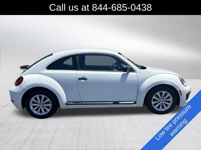 Used 2017 Volkswagen Beetle 1.8T S FWD image 4