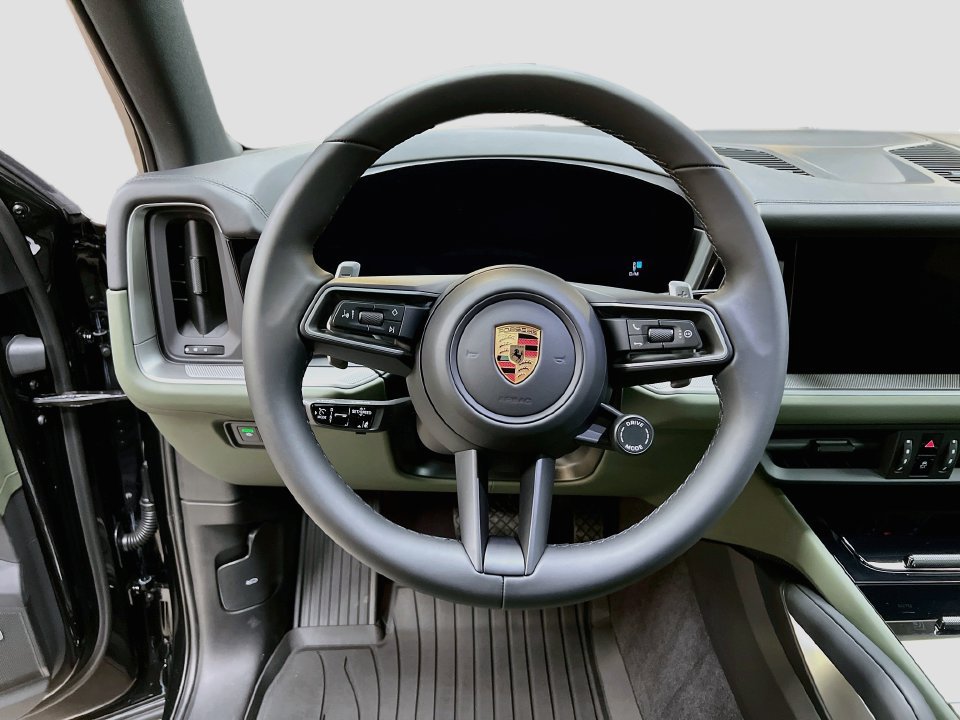 New 2026 Porsche Cayenne AWD/4WD image 12
