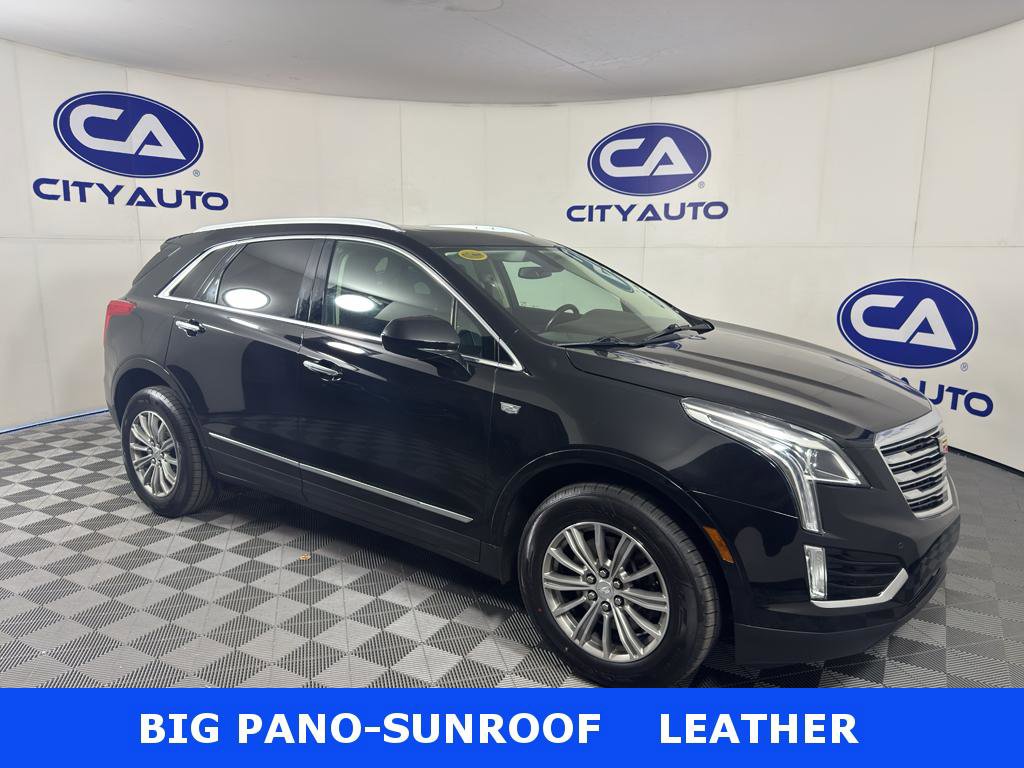 Used 2017 Cadillac XT5 Luxury AWD/4WD image 1