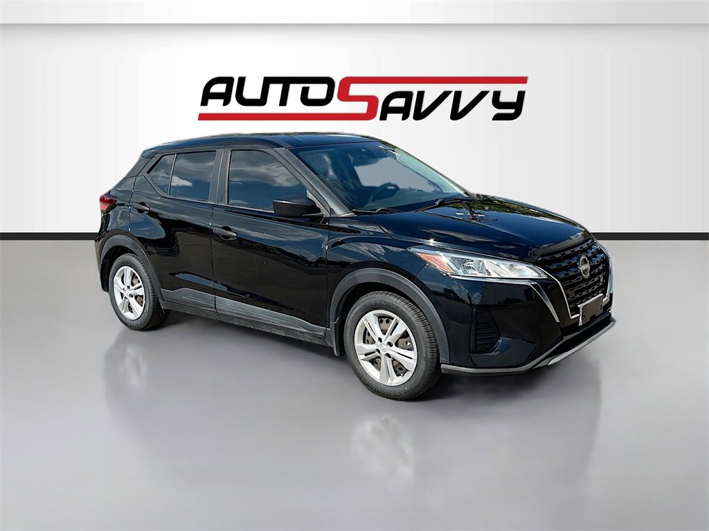 Used 2022 Nissan Kicks S
