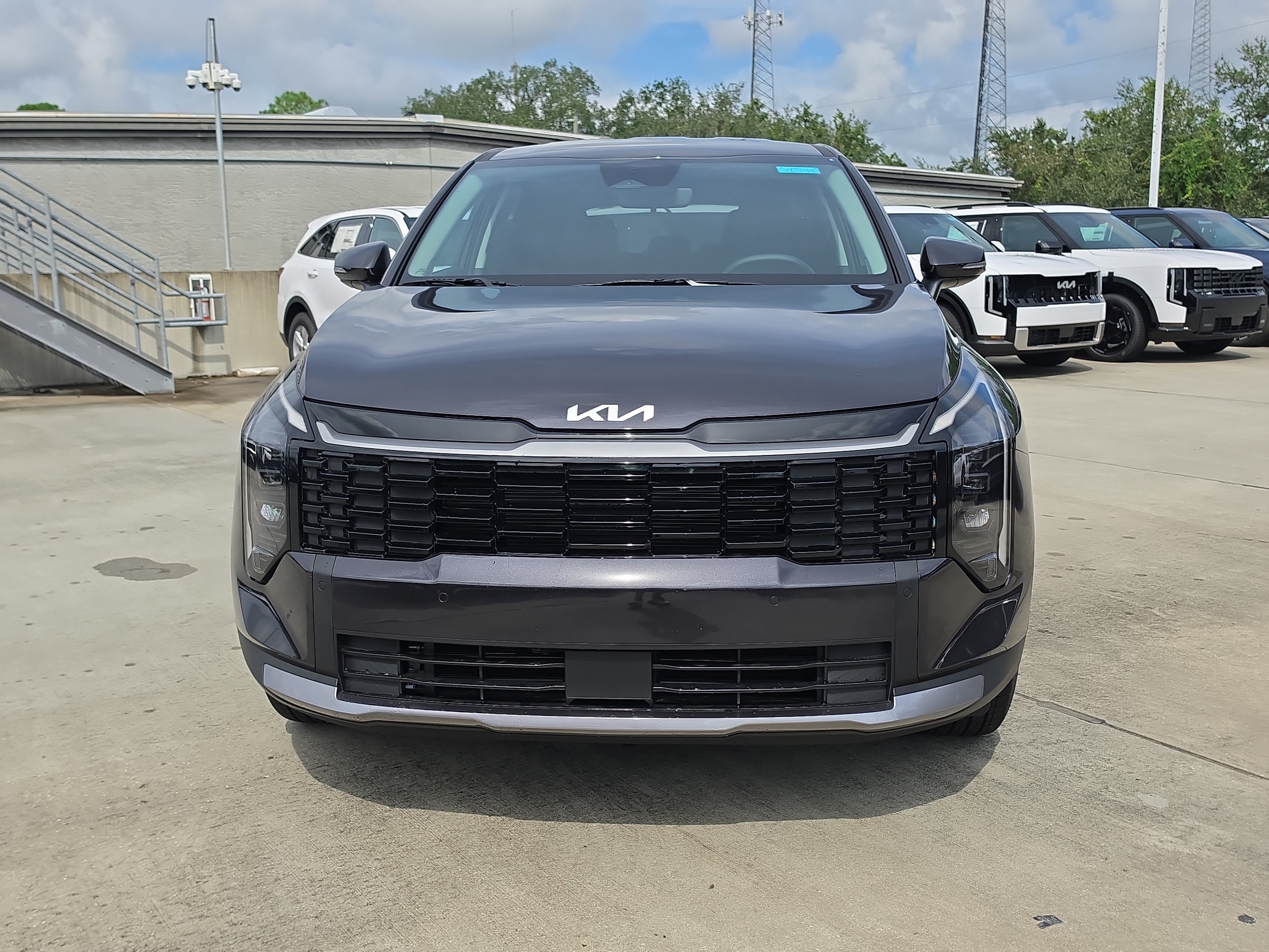 New 2027 Kia Sportage EX FWD image 3