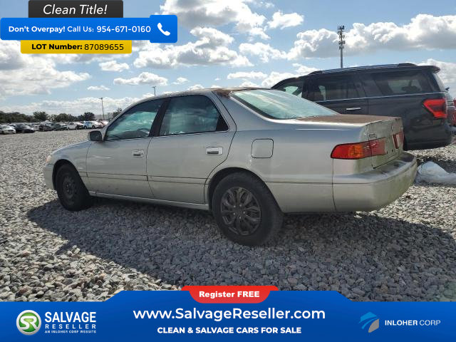 Used 2001 Toyota Camry image 3