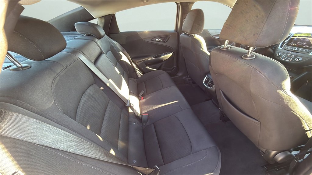 Used 2024 Chevrolet Malibu LT image 19