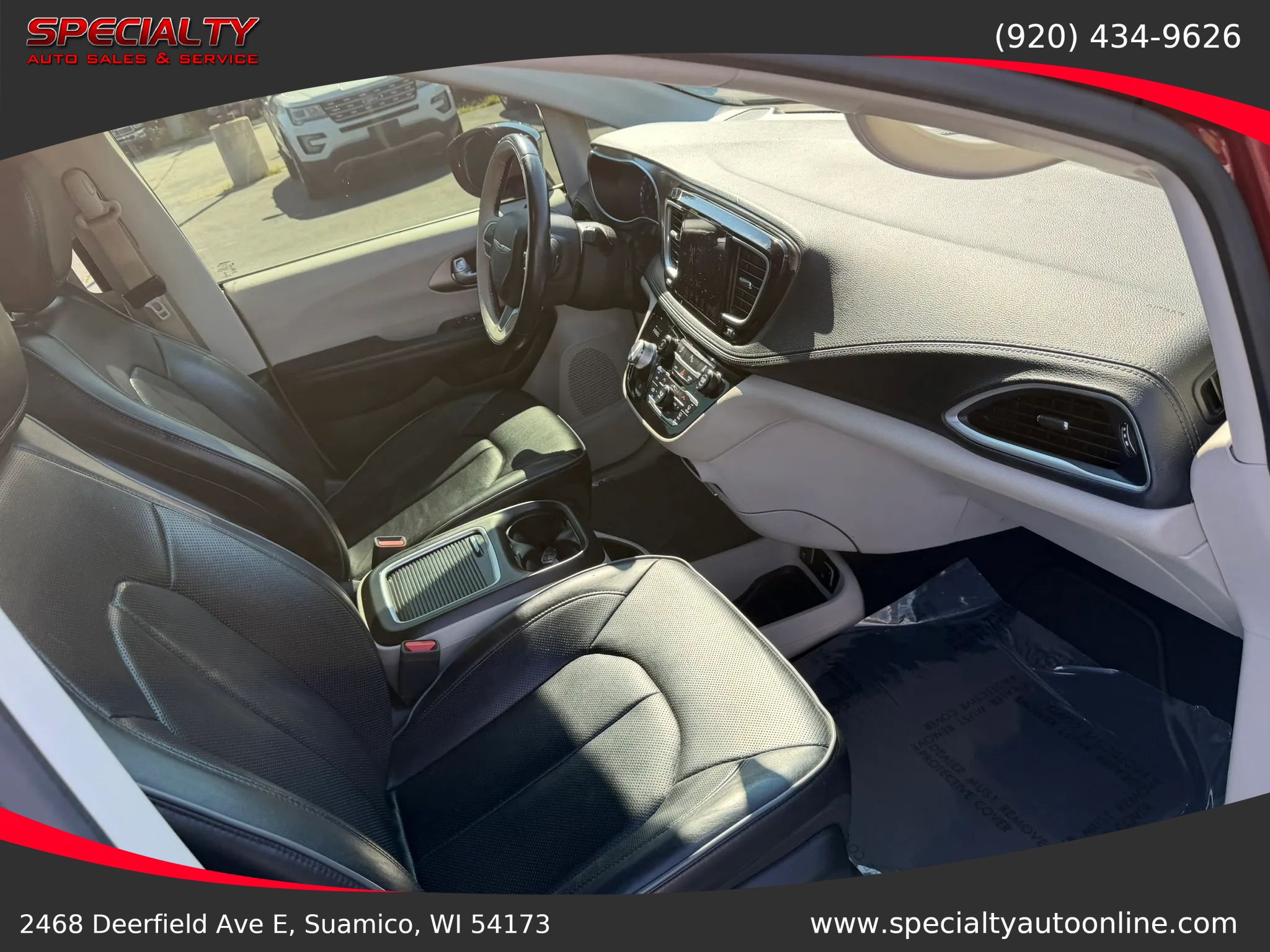 Used 2018 Chrysler Pacifica Limited FWD image 18