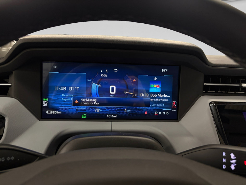 Used 2027 Chevrolet Bolt LT w/ Comfort Package FWD image 9
