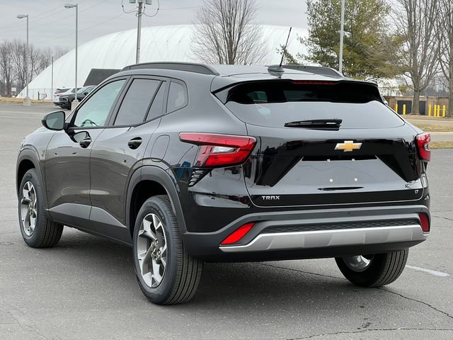New 2026 Chevrolet Trax LT image 7