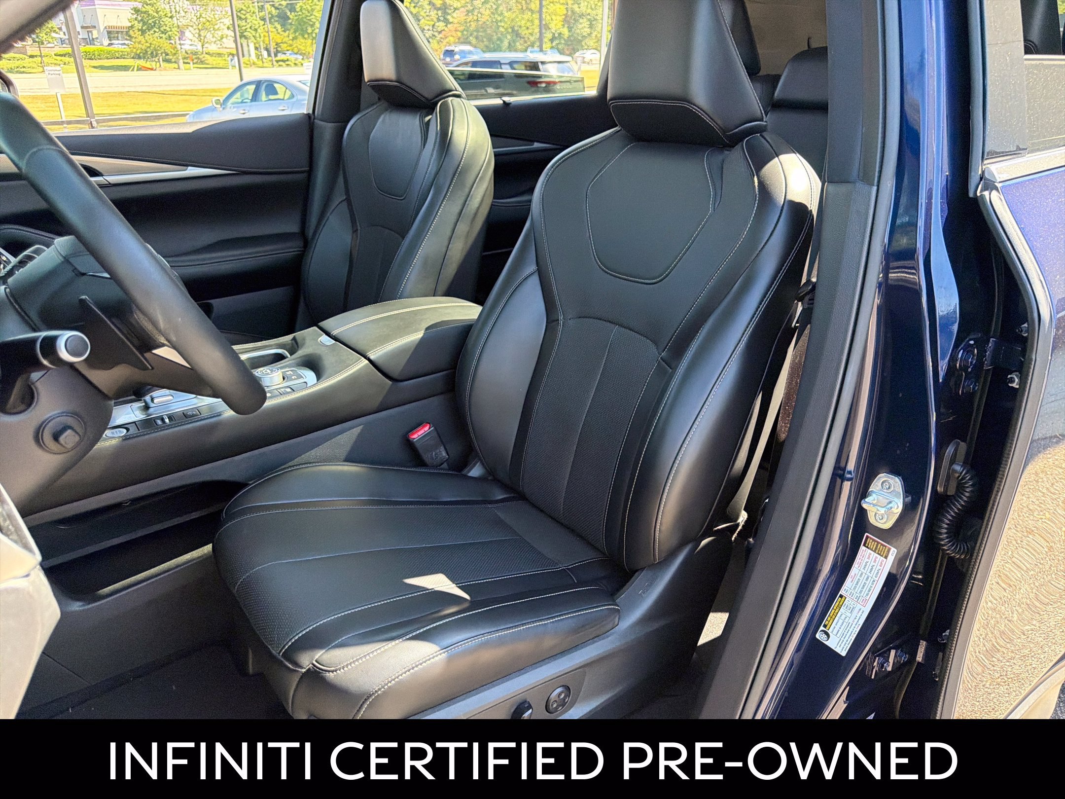 Certified 2022 INFINITI QX60 Luxe w/ Cargo Package FWD image 29