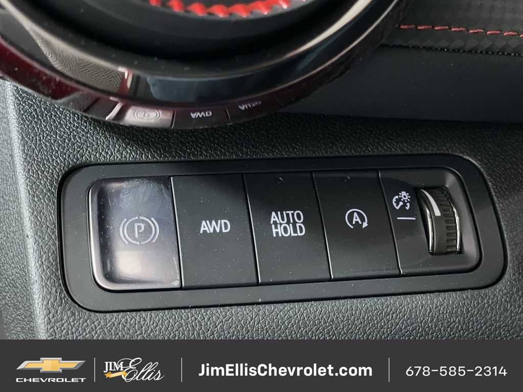 New 2025 Chevrolet Equinox RS w/ Safety and Technology Package AWD/4WD image 38
