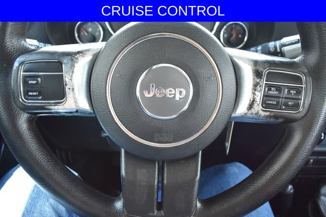 Used 2016 Jeep Wrangler Sport AWD/4WD image 4