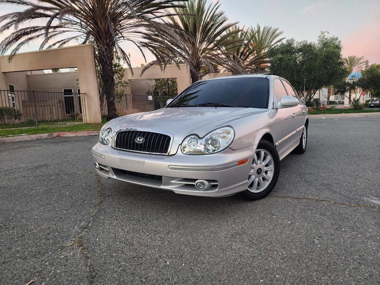 Used 2005 Hyundai Sonata GLS image 2