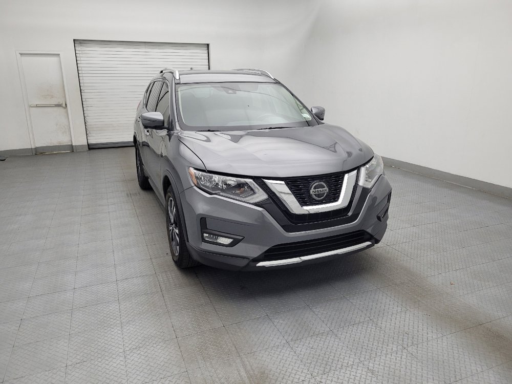 Used 2019 Nissan Rogue SV w/ Premium Package FWD image 14
