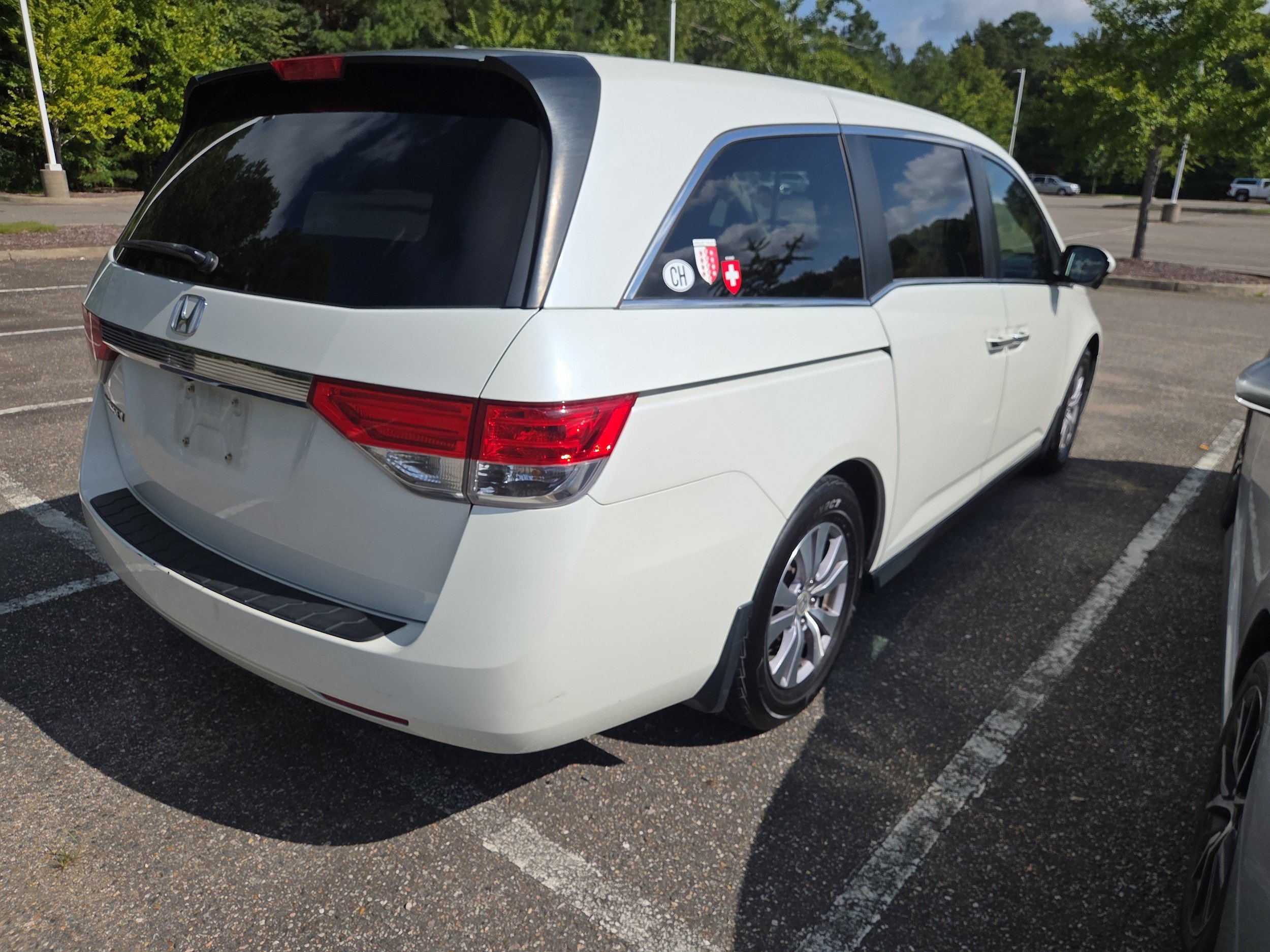 Used 2016 Honda Odyssey EX-L image 3