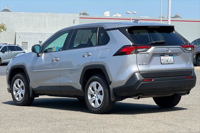 Certified 2023 Toyota RAV4 LE AWD/4WD image 7