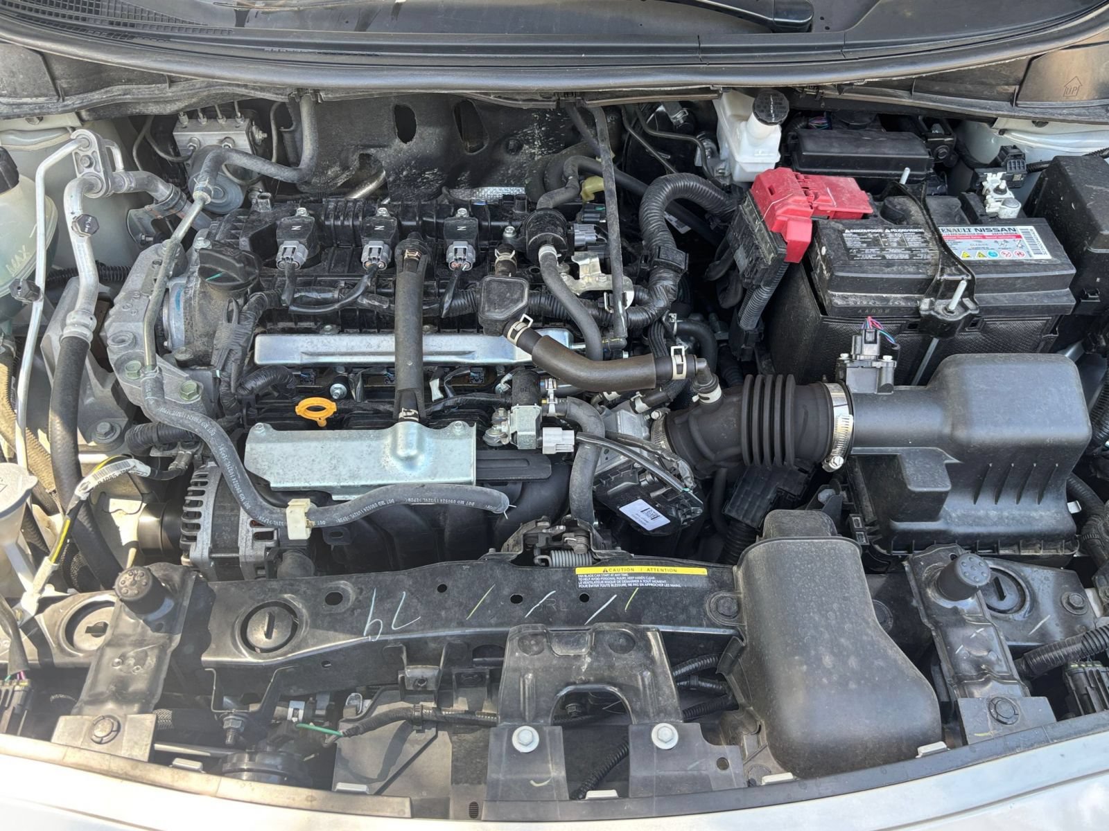 Used 2025 Nissan Versa SV FWD image 29