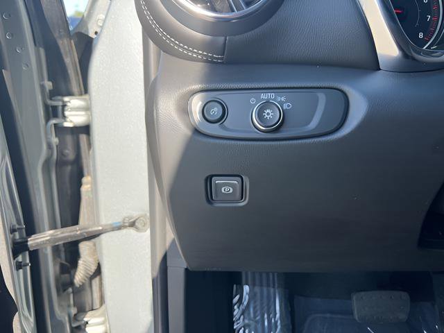 Used 2023 Chevrolet Blazer LT w/ Driver Confidence Package image 19