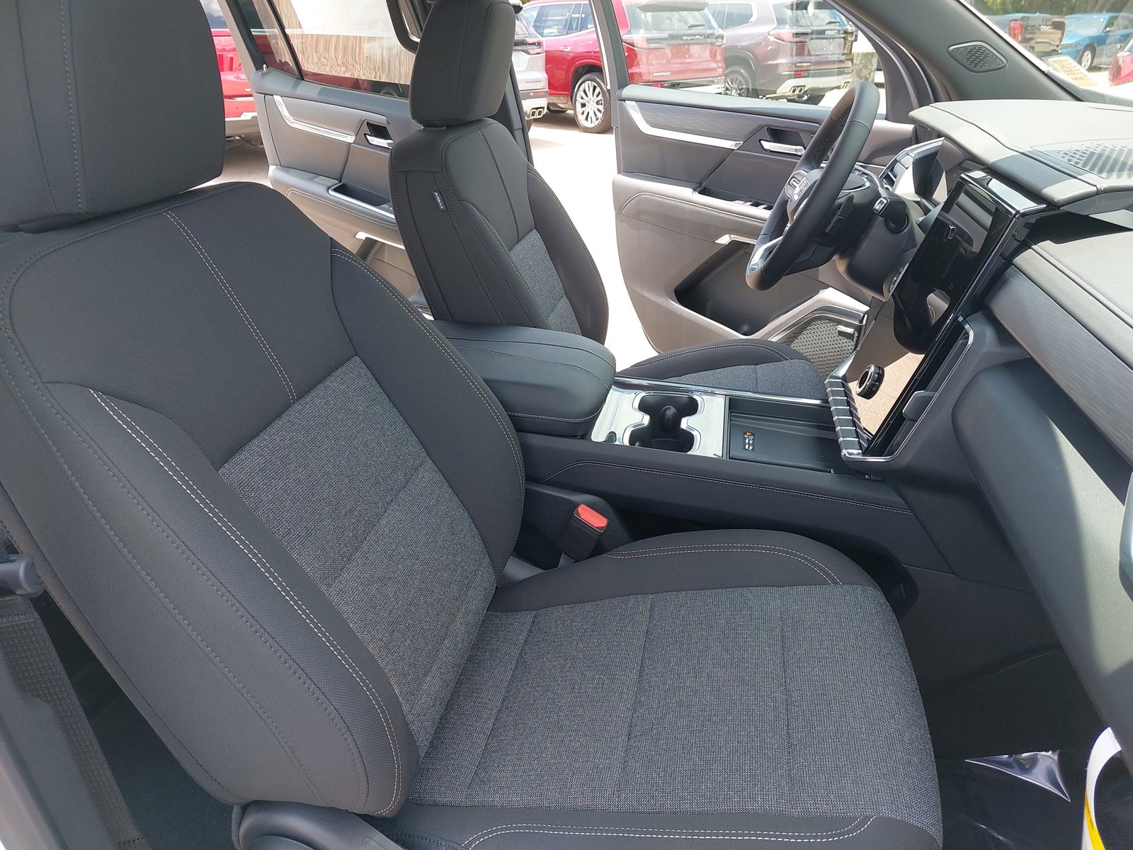 New 2025 GMC Acadia Elevation image 10