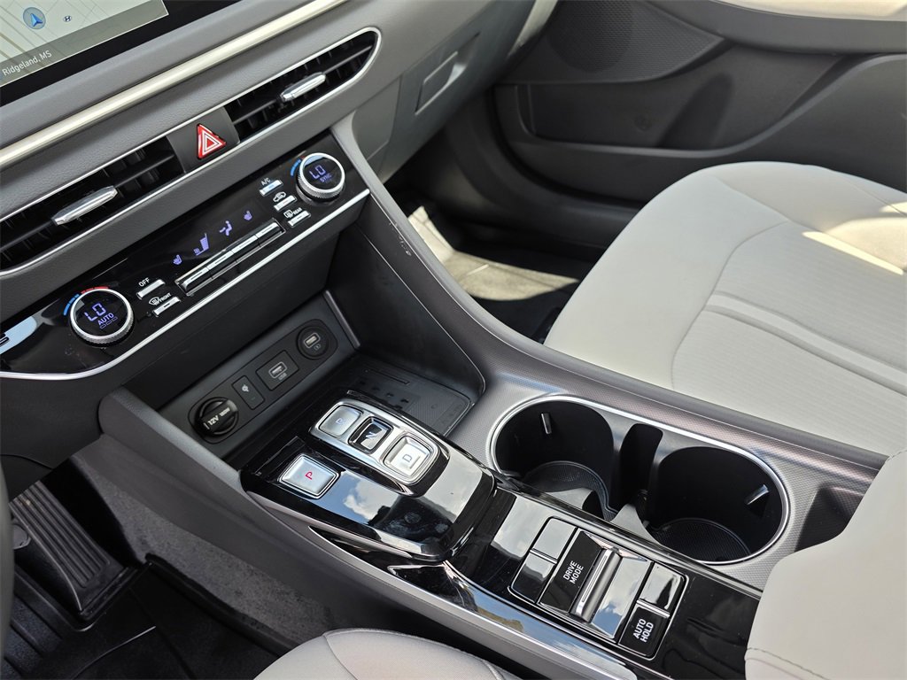 Used 2023 Hyundai Sonata SEL w/ Convenience Package image 21