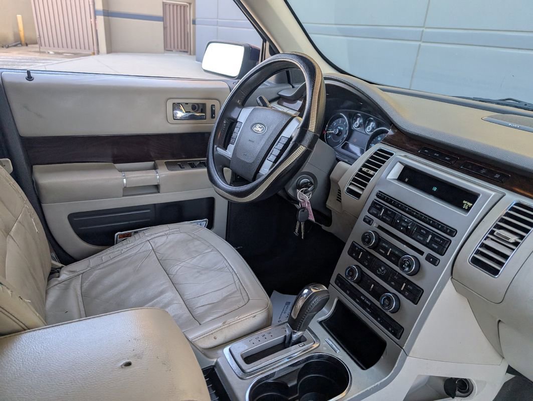 Used 2011 Ford Flex SEL w/ Rapid Spec Order Code image 18