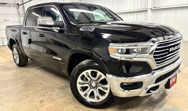 Used 2023 RAM 1500 Limited AWD/4WD image 1
