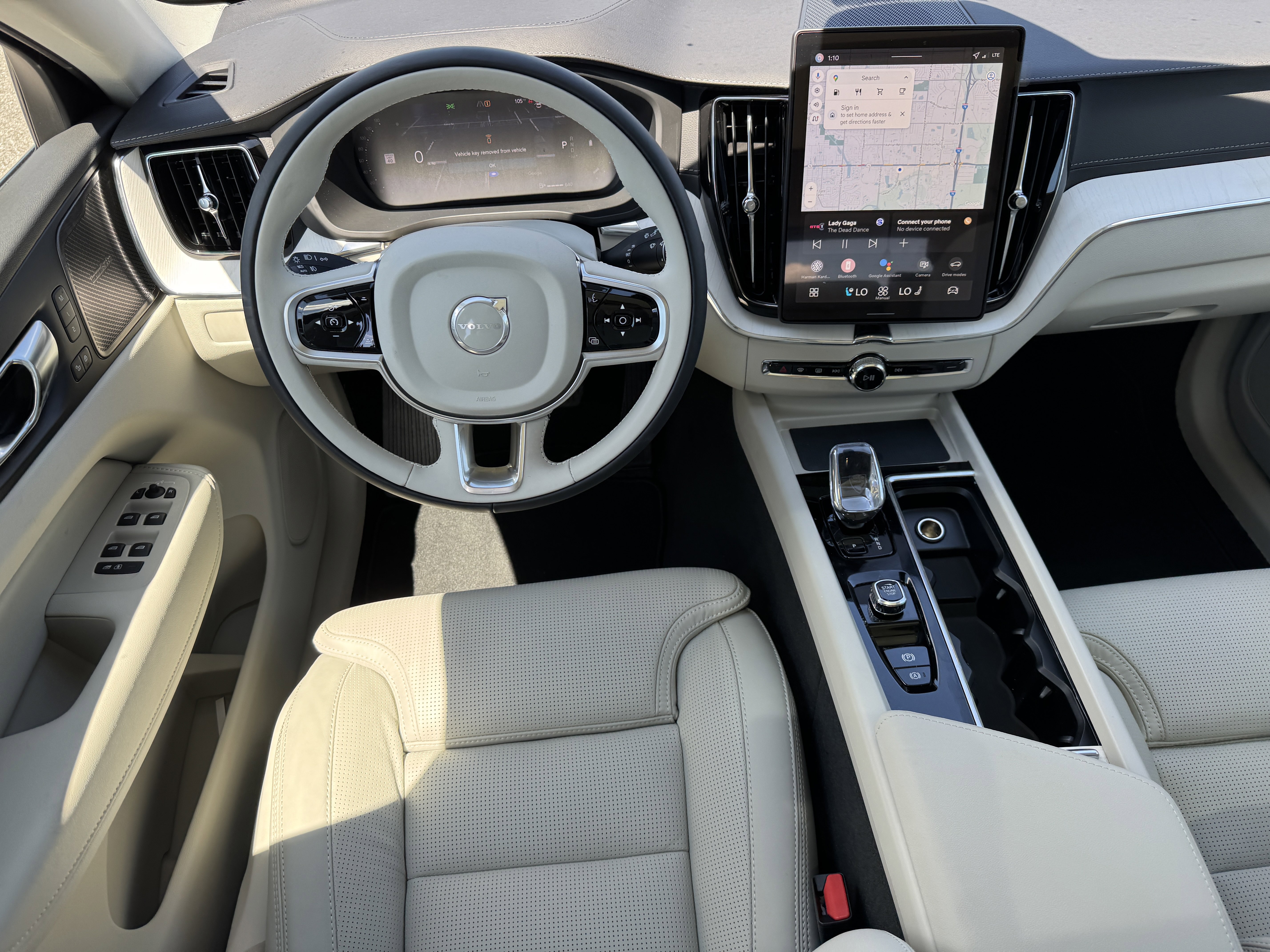 New 2026 Volvo XC60 B5 Ultra w/ Protection Package image 14