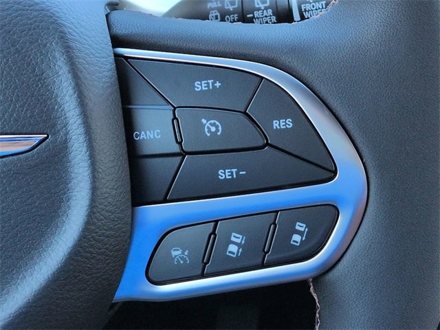 New 2026 Chrysler Pacifica Pinnacle image 28