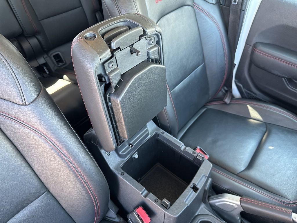 Used 2022 Jeep Gladiator Rubicon w/ Cold Weather Group AWD/4WD image 47