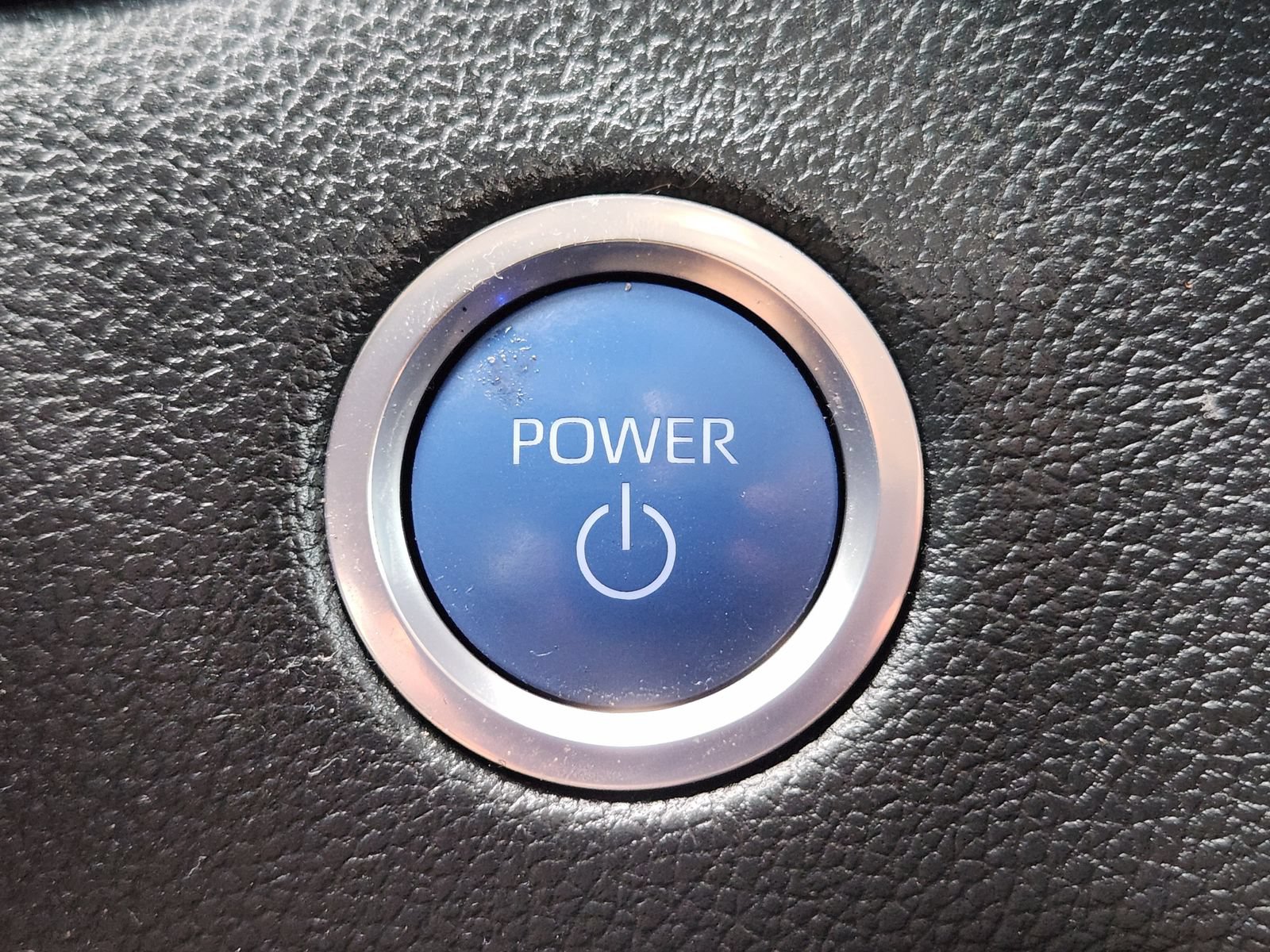 Used 2022 Toyota Tundra Limited AWD/4WD image 24