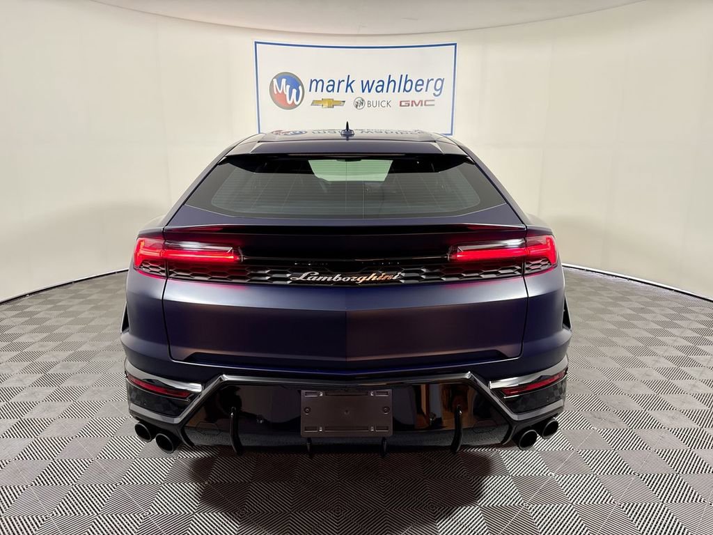 Used 2025 Lamborghini Urus SE image 4