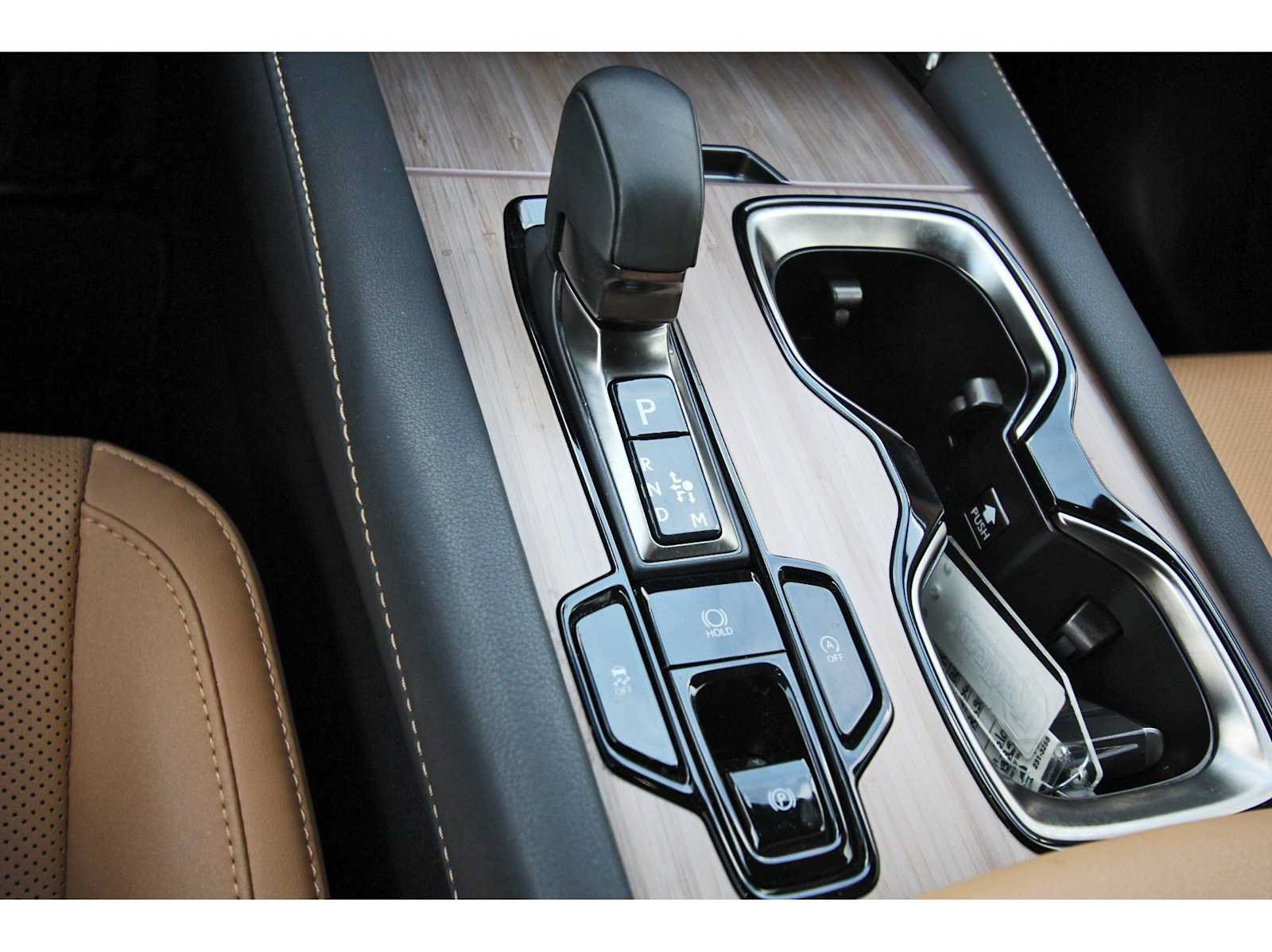 Used 2025 Lexus RX 350 Premium w/ Accessory Package (Z1) FWD image 25