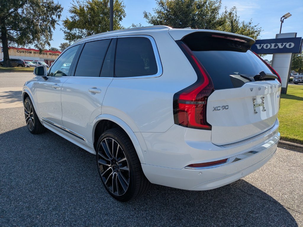 New 2027 Volvo XC90 B6 Plus AWD/4WD image 4