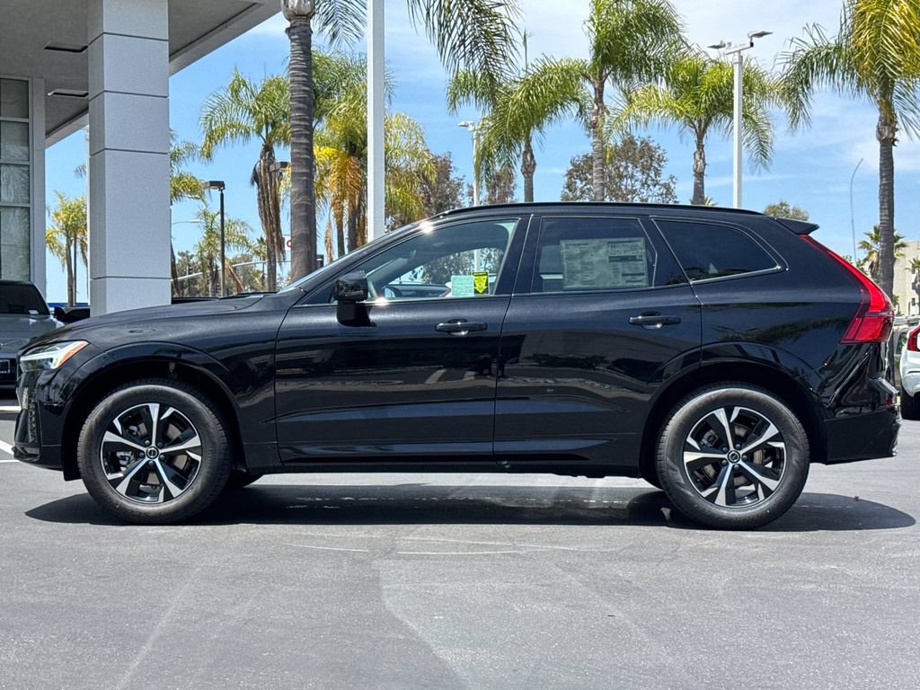 New 2026 Volvo XC60 B5 Core w/ Climate Package PRO AWD/4WD image 2