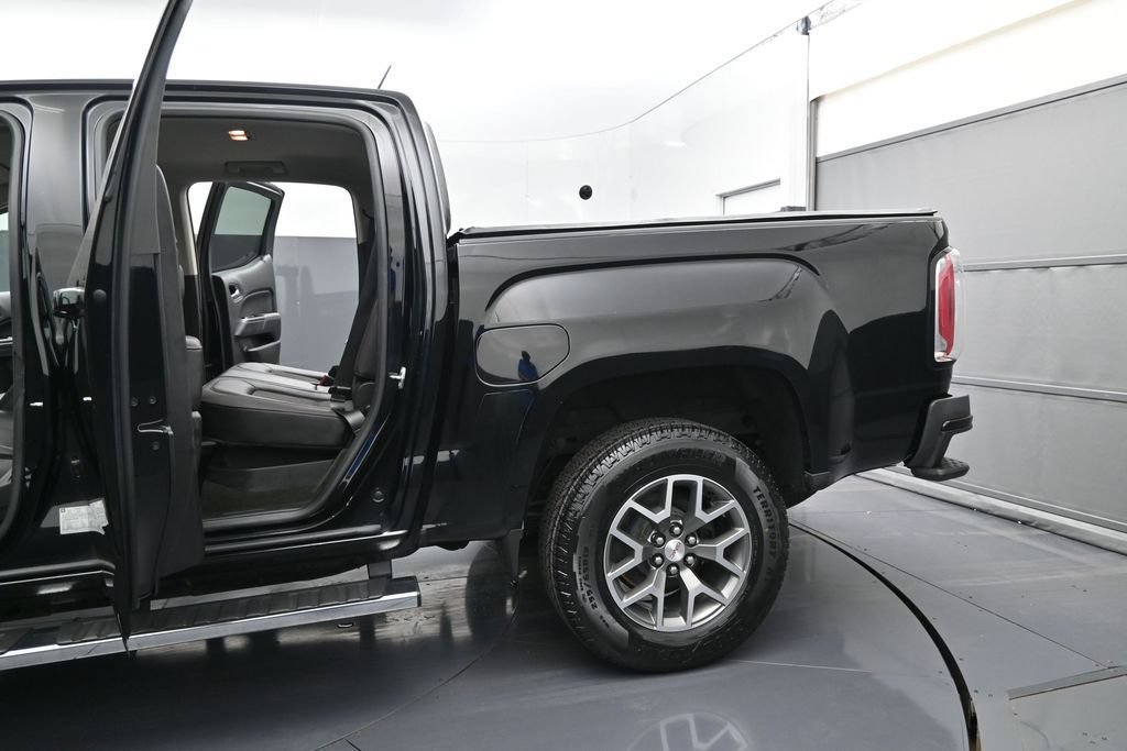 Used 2016 GMC Canyon SLE w/ All Terrain Package AWD/4WD image 11